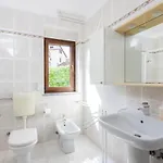 Apartment Apartments With Parking Space Pjescana Uvala, Pula - 7349 *