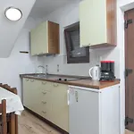 Apartment Apartments With Parking Space Pjescana Uvala, Pula - 7349