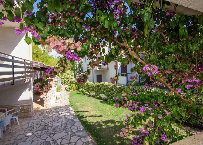 With Parking Space Pjescana Uvala, - 7349 Pula